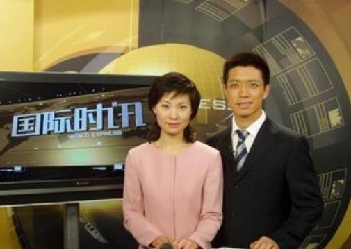 [一床情书]康辉20年前旧照帅到飞起！七大央视名嘴今昔对比，个个都是神颜