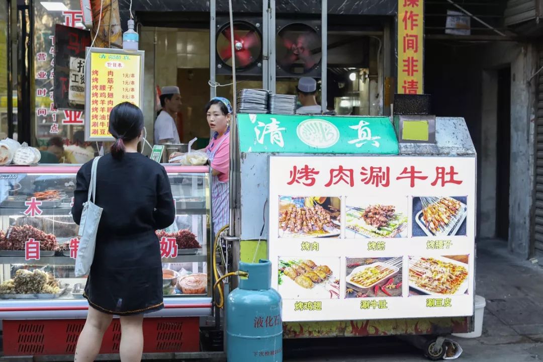 肉夹馍到底要不要加青椒?