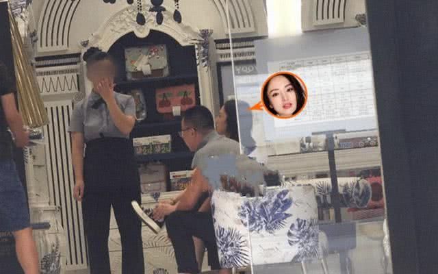 离婚女星生活惨？董璇获神秘男子陪同，马伊琍事业回春！