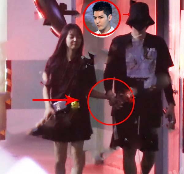 吴亦凡女友北电身份被揭，写真太美被称“回眸妹妹”