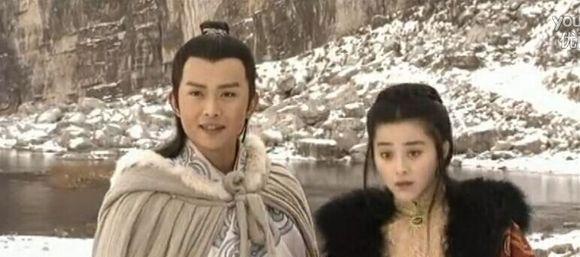 素有“古装王子”之称的黄海冰年轻时的颜,可以夸一万年