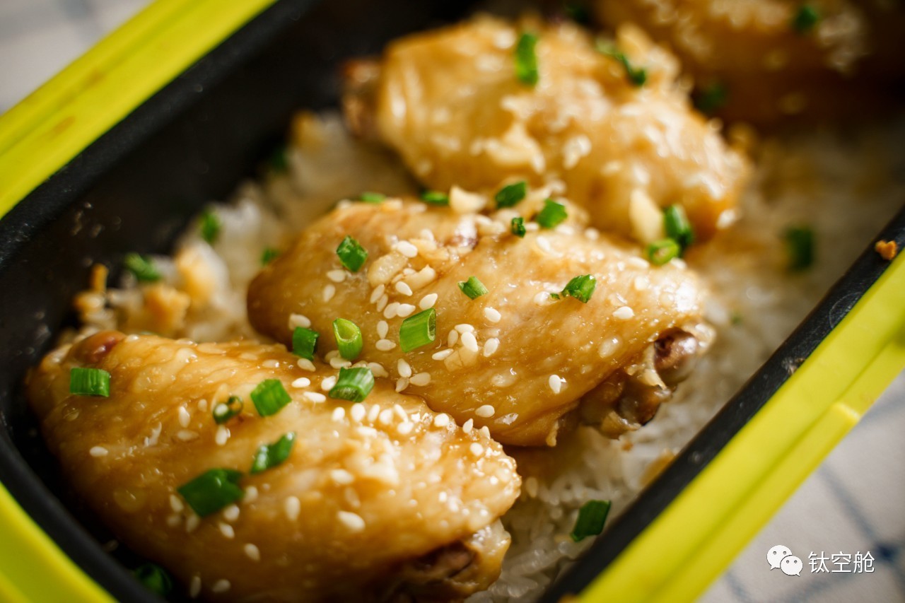 【钛媒体】女朋友要来，如何用微波炉叮出一顿大餐？