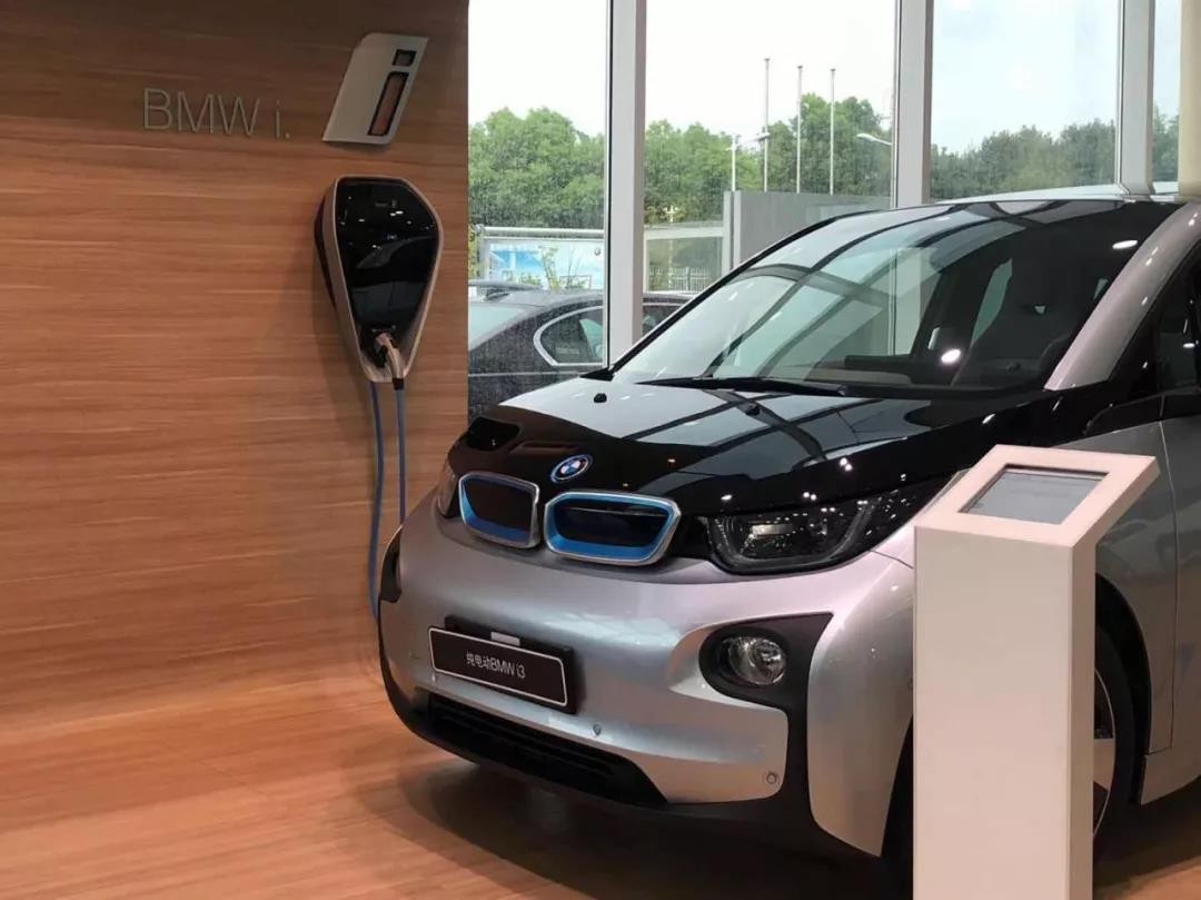 新纯电动bmw i3