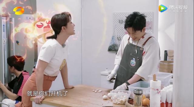 「肥罗大电影」苏有朋回应杨紫落选《左耳》，他还不算《中餐厅》的情商王者？