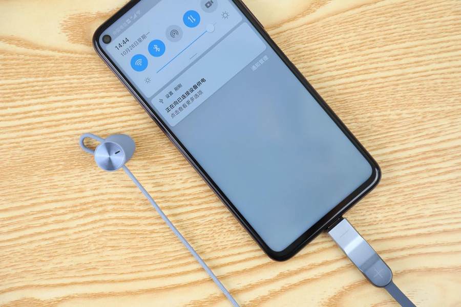 荣耀xsport pro深度体验,对比beats x谁更值得买?