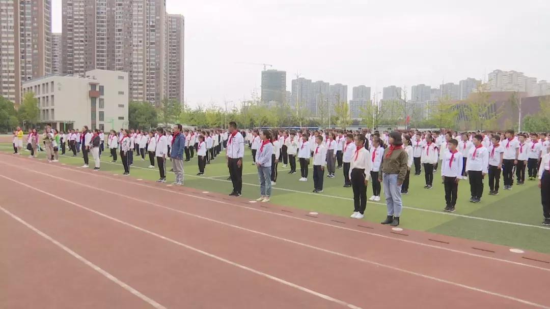 教育动态丨南京市科利华中学棠城分校举行初一年级少先队建队仪式