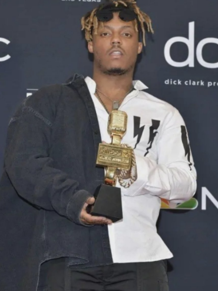 「会火」21岁歌手突发癫痫离世，曾在歌中预言活不过21岁？