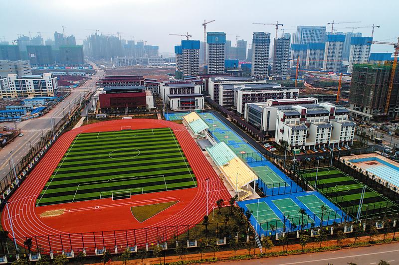 综合楼,图书馆,报告厅,实验楼,风雨球馆,食堂,学生宿舍,标准运动场