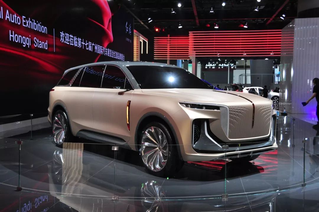 suv,此次红旗e115国内首秀,向外界展示了新红旗品牌在新能源和智能网