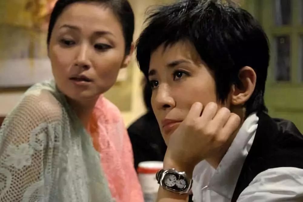 事业巅峰7天闪婚，“香港第一美腿”终于再度回归TVB编辑：奇趣网发布：2019-09-27 21:47:27