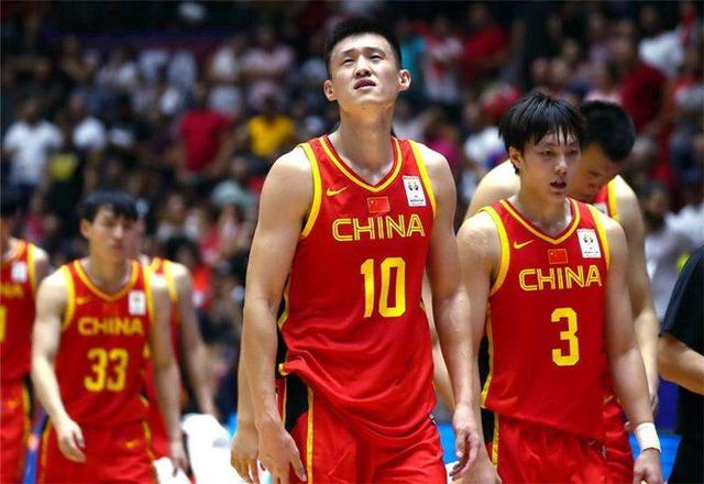 中国男篮12人揭晓，林书豪归化？不重要，中国篮球需要的是姚明