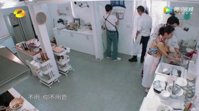 前两天还被吐槽情商低的女星，现在成职场生存教科书了？