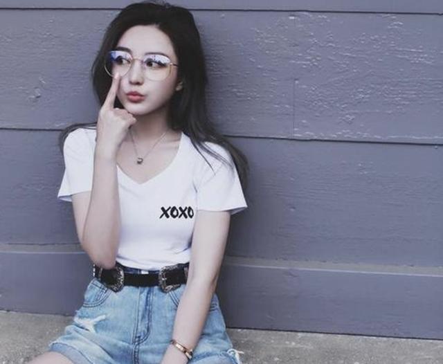 特别缺孩子的一个国家，生一个孩子就奖励60万，却还是没人愿意生(那个国家生小孩有补助)