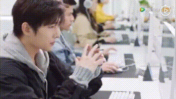 ffafe1ec936359530304105c64eeb9f64771.gif