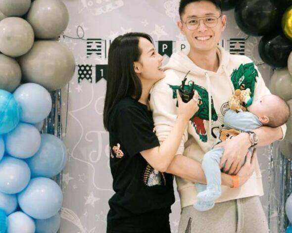 张嘉倪再曝豪门心酸，生俩娃还“未转正”，至今叫婆婆作阿姨