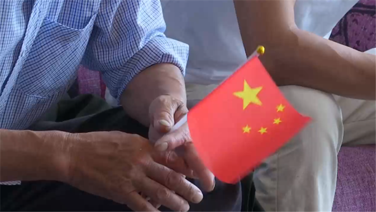 00后“军三代”参加大阅兵 圆祖孙三代阅兵梦