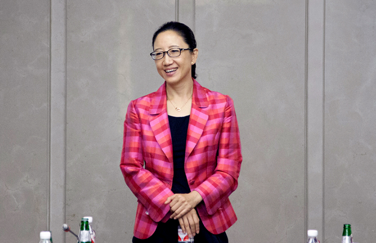 哈药混改落幕，“盖中盖”营销时代回归升级，员工工资翻倍