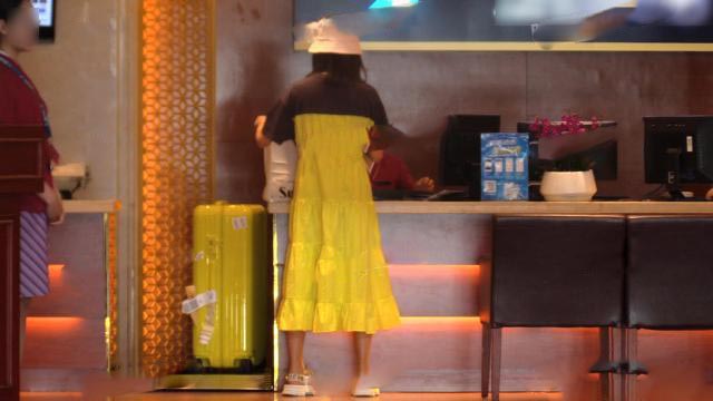 曹云金新恋情疑曝光！与新欢美女过七夕，疑已获曹母认可