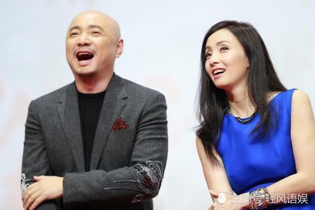 徐峥罕见向妻子小陶虹示爱撒糖，这些年他们却因开放式婚姻备受争议