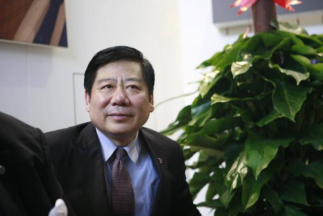 [AI财经社]庞大无力偿还1700万借款濒临破产，曾囤2万亩地，去年亏损超61亿元