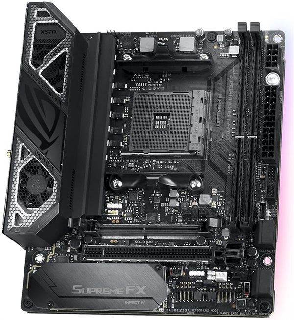 华硕C8I X570小板创三代锐龙内存频率纪录：5856MHz