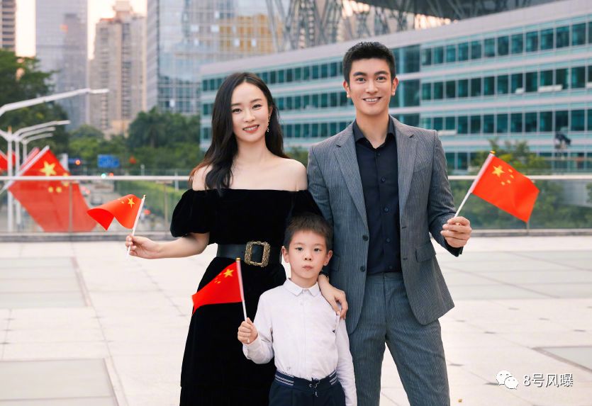 又一演员喜提百亿总票房!鲜肉们关上的流量电影大门,被中年演技男团打开了?