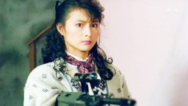 李赛凤主演的港产枪战动作片,90年代的电影真是经典