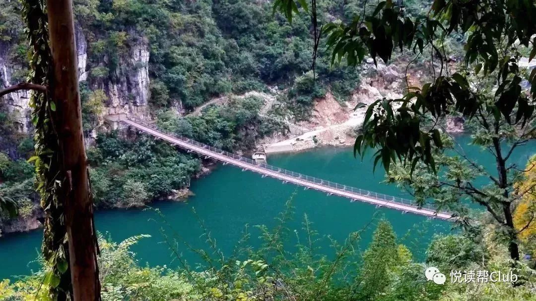 花江大峡谷