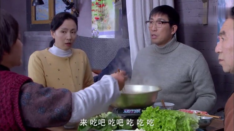 夫妻:怀孕妻子肚子疼要生了,丈夫紧张,不料婆婆