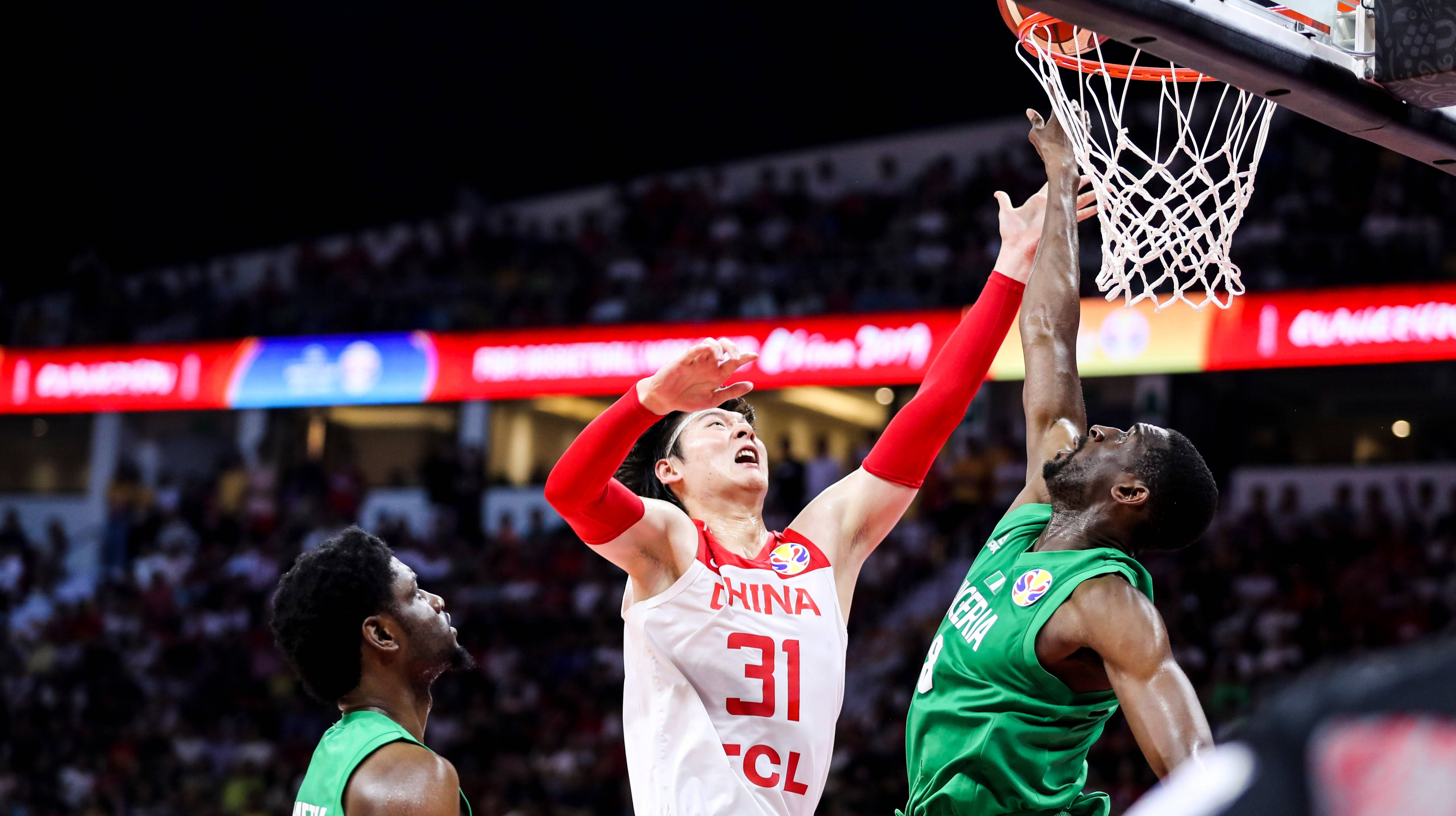 中国男篮无缘下届奥运会；华为余承东称P40或将搭载鸿蒙系统