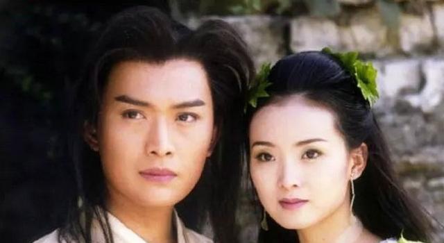 素有“古装王子”之称的黄海冰年轻时的颜,可以夸一万年