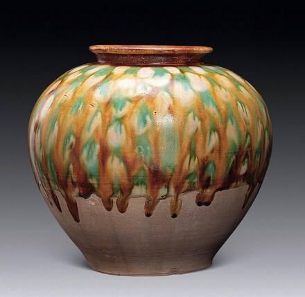 唐三彩:大唐盛世的绝代制品,历尽千年的釉陶艺术,追溯文化发展