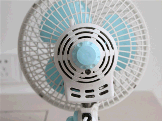 6块8改造旧风扇:2档直接升100档,改完空调都不用开了!