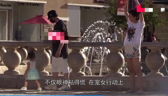 孙红雷携女外出寸步不离，一岁半女儿能跑会跳超可爱