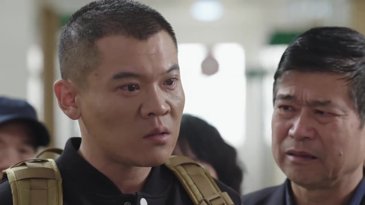 霹雳火:特种兵父亲住院,首长都惊动了,妹妹却不