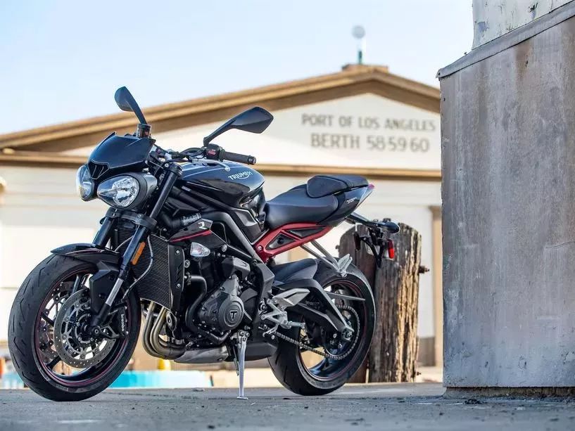 不过,triumph street triple r带来的可不仅是声音.