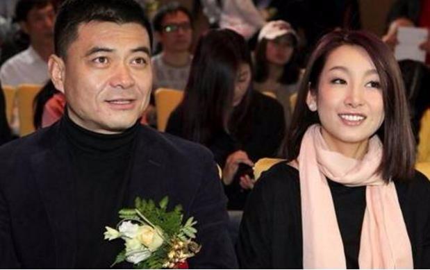 「一床情书」郝蕾再次离婚，跟她同龄的刘涛秦海璐成了赢家，薛佳凝还单身