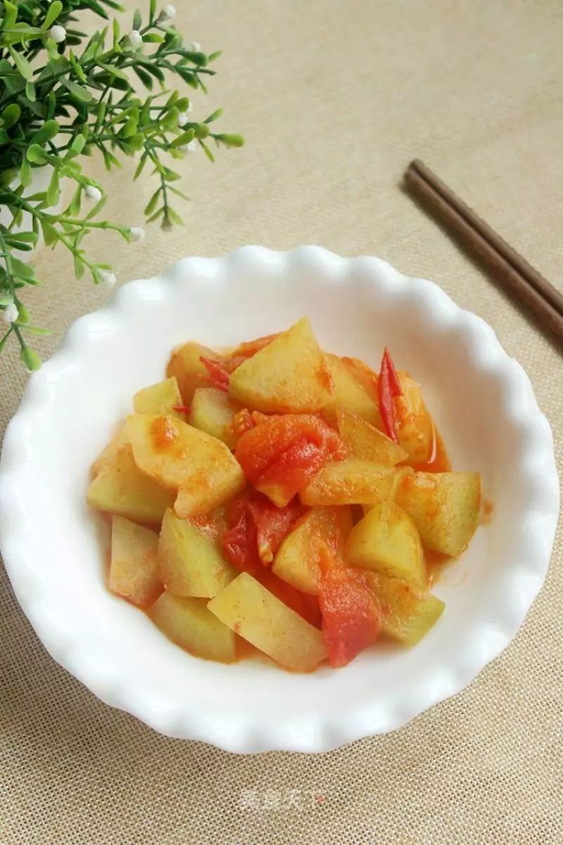 番茄炒冬瓜:酸甜又清爽,对于想减肥的朋友,是非常好的