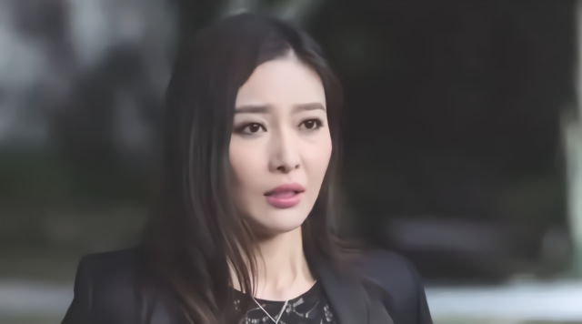 富婆叫代驾,怎料第一眼就被代驾大叔惊艳到了