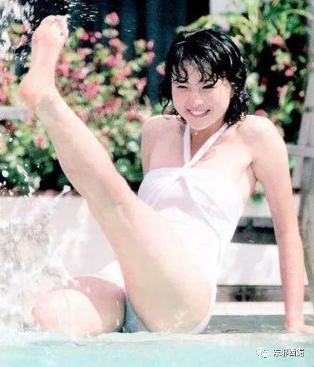 乱伦畸恋or老公反咬？从清纯天使到丑闻女主角，是种怎样的体验
