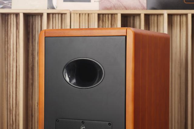 超级能爆 惠威八寸三分频旗舰m5a音箱评测