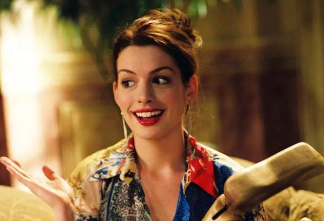 里安妮·海瑟薇:丑小鸭变成天鹅是因为它很努力,或者她就是公主