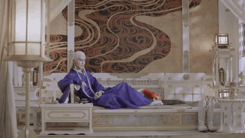 世纪神颜,巅峰同框,竟因肩不够宽,头不够大输了