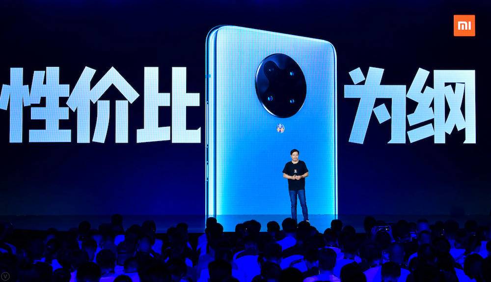 我觉得还是喜欢当年经典的口号"因为米粉所以小米""为发烧而生",雷军