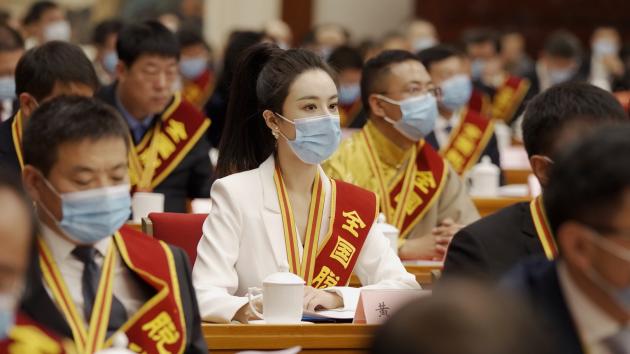 主播薇娅获得扶贫助农最高荣誉