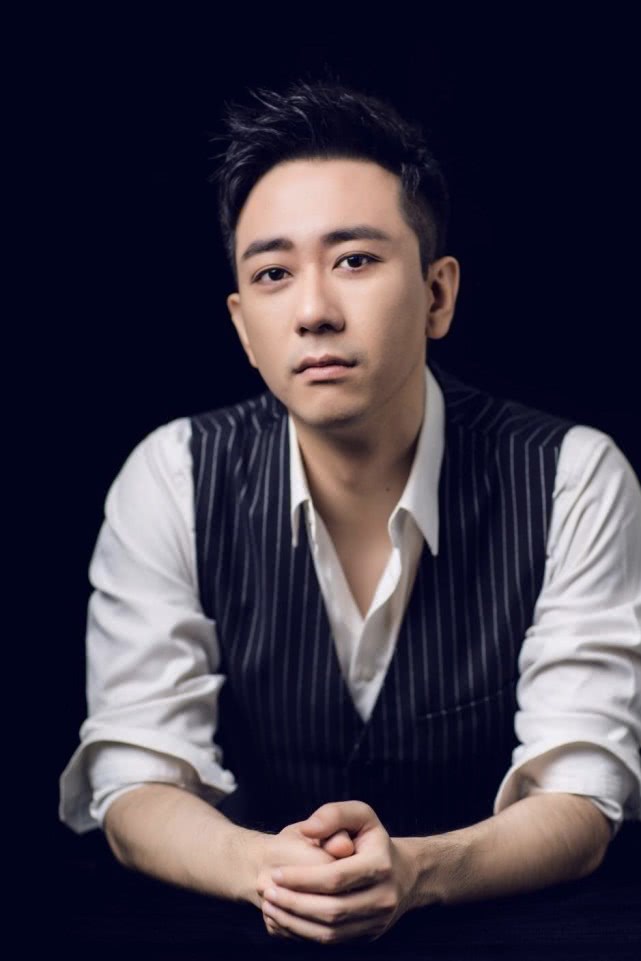 都希望他和孙佳雨的cp能够成真,但王自健之前的感情经历有些"惨"