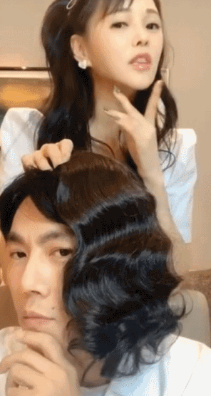 那粉色的飘逸刘海,就是要精神小伙一点的.