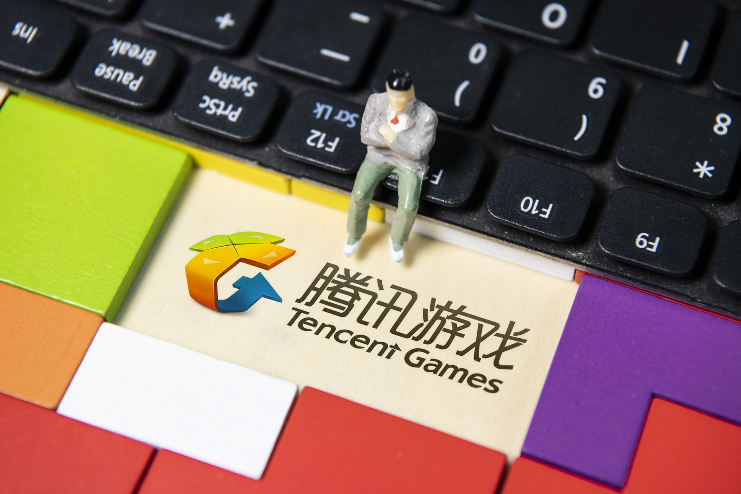腾讯游戏再现未成年人巨额充值,退款难,防沉迷双验证技术仍需强化