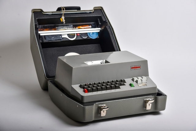 美德情报部门控制瑞士公司，窃取120国机密通讯