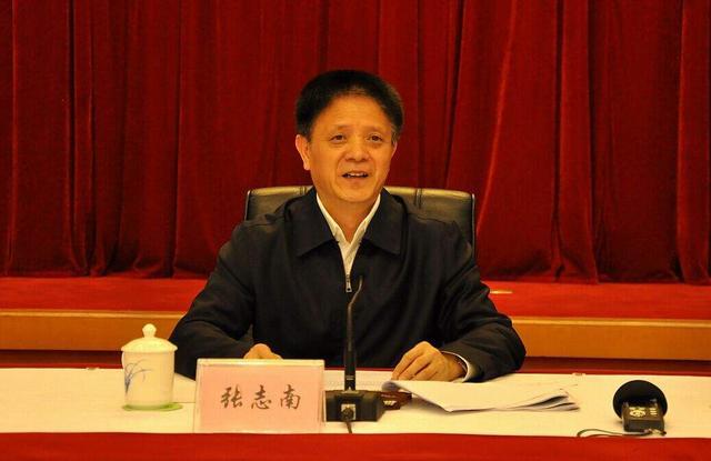 福建省十三届人大常委会第十八次会议决定免去张志南副省长职务
